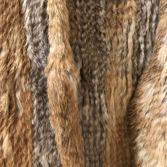 Genuine Fur Vest - Picture 3 of 3